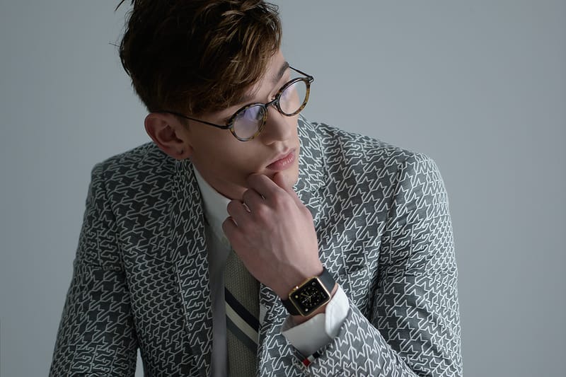 ファッションとテクノロジーが融合する Apple Watch のエディトリアルページ @ EAST TOUCH Magazine