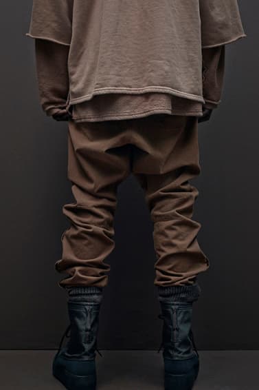 Kanye West が ジーン『Season』を発刊