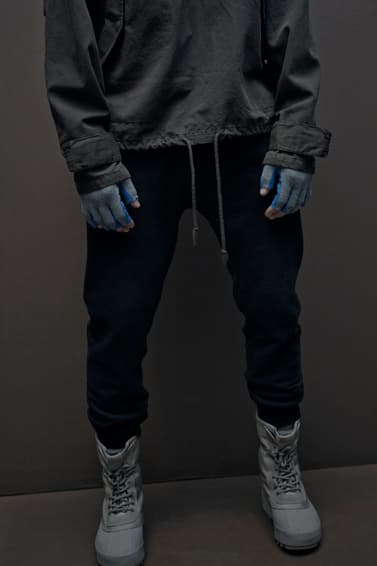 Kanye West が ジーン『Season』を発刊