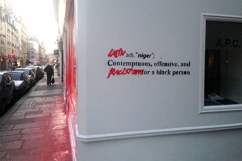 Kidult が A.P.C. パリ店に “Nワード”をタギング