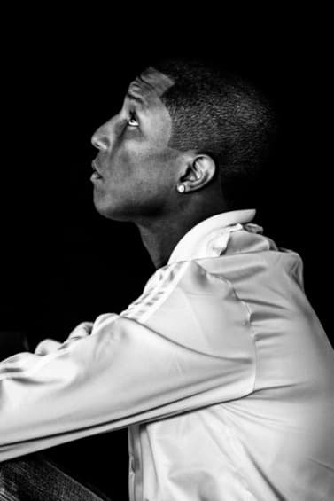 Nicholas Maggio が Pharrell Williams のポートレイトを撮影