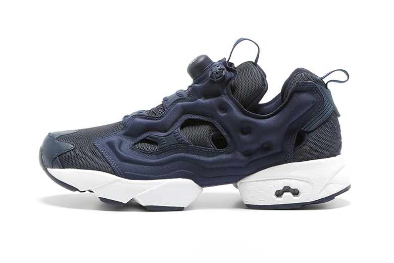 Reebok CLASSIC Instapump Fury 単色シリーズ