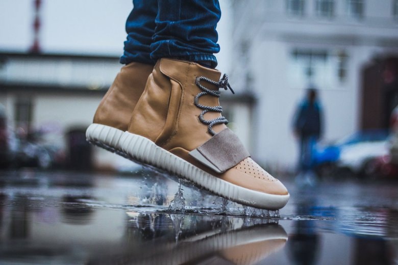 Maggi がカスタムした adidas Yeezy Boost 750