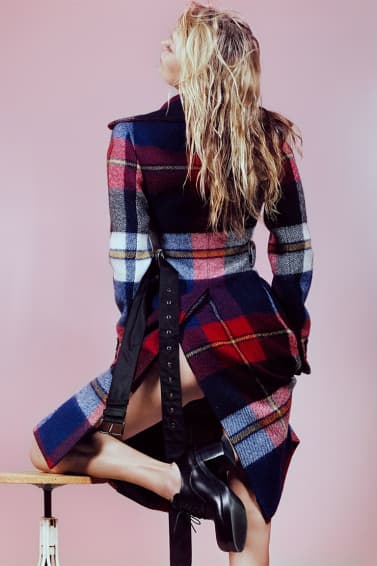 Kate Moss が『W Magazine』5月号に登場