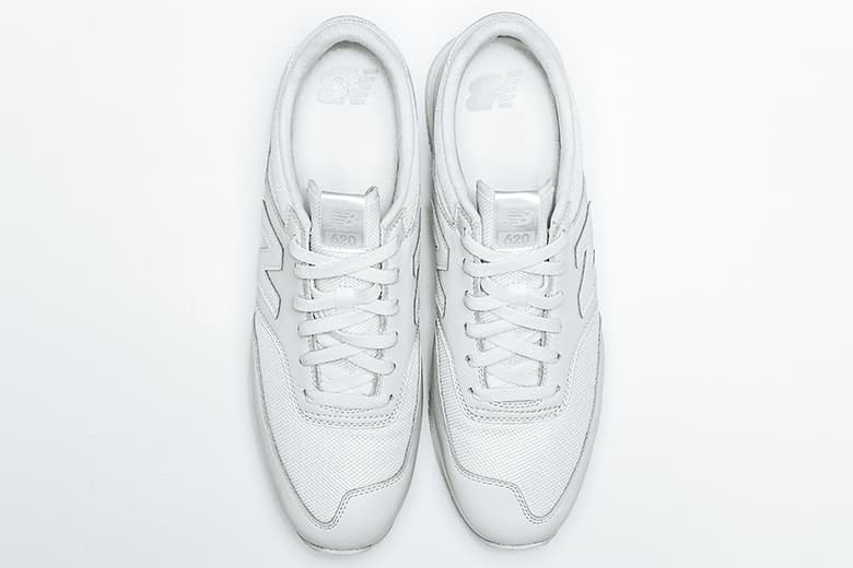 New Balance オールホワイトの “WHITE INSTINCT” コレクション