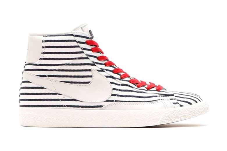 ピンストライプ柄の Nike Blazer Mid PRM VNTG QS 