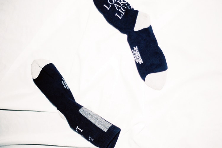 VAINL ARCHIVE が SHIPS JET BLUE 限定で MY LOADS ARE LIGHT とのコラボソックスをリリース