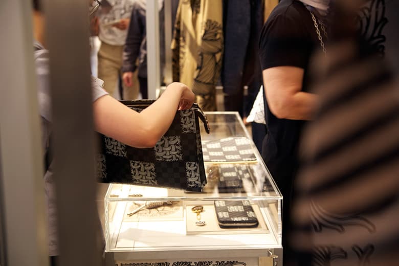 Christopher Nemeth にオマージュした Louis Vuitton のポップアップショップが colette で開催中