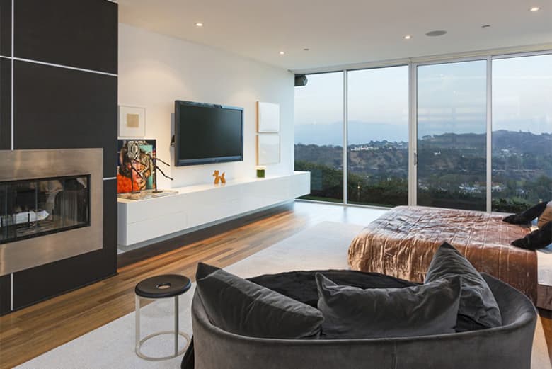 Pharrell Williams がロサンゼルスに購入した約9億円の新居