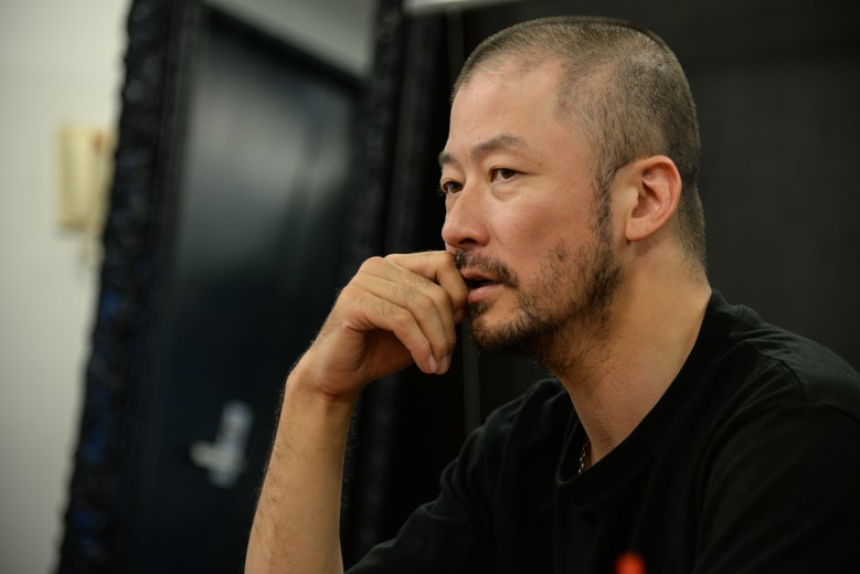 Interviews: 浅野忠信が等身大で音楽を奏でる「SODA!」の魅力とは？