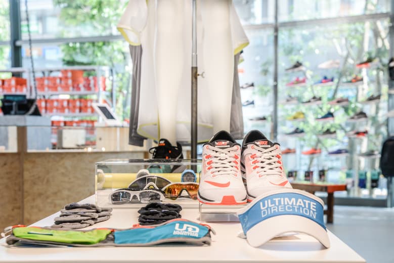 Shops: EN ROUTE FUTAKOTAMAGAWA