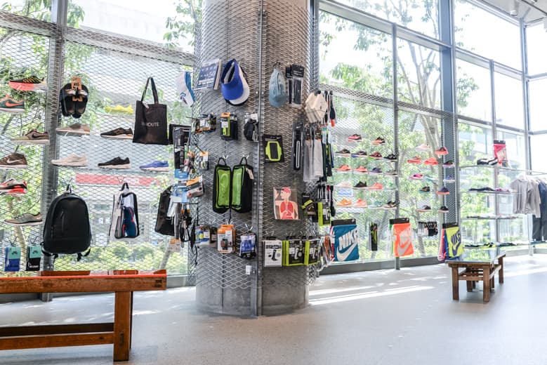 Shops: EN ROUTE FUTAKOTAMAGAWA