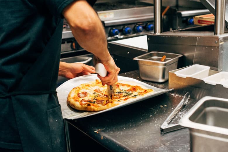 XLARGE® x Delicious Pizza カプセルコレクション