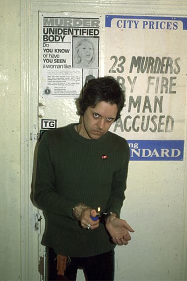 Yang Li x Genesis Breyer P-Orridge 限定アイテムが発売