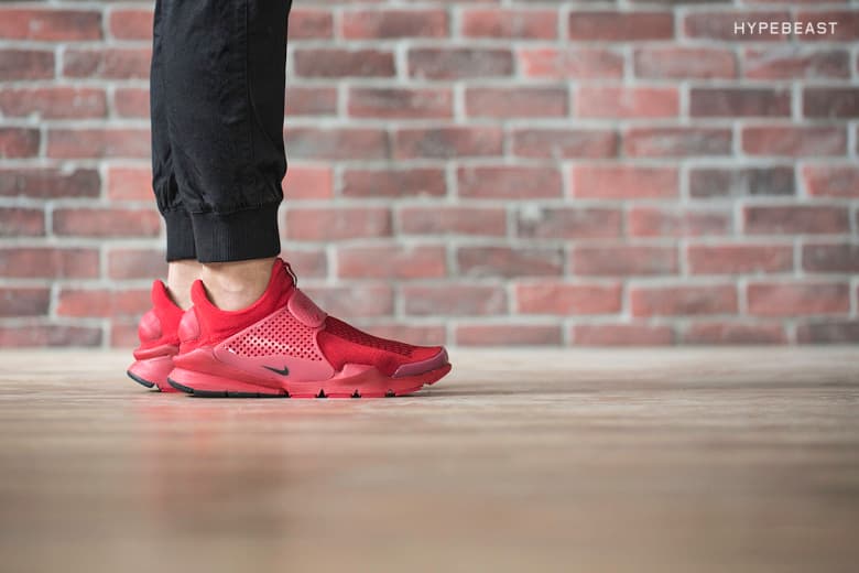 Nike Sock Dart “Independence Day” パックをクローズアップ