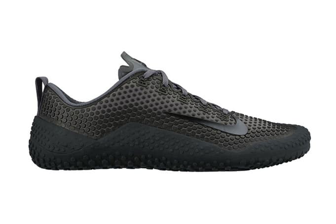 Nike Free 1.0が登場