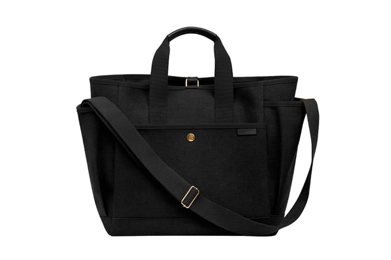 L/UNIFORM のスペースが DOVER STREET MARKET GINZA にオープン