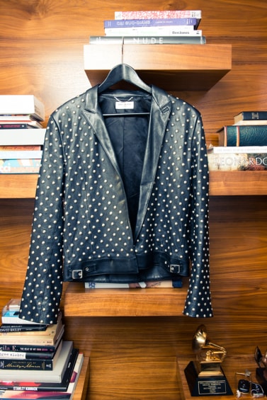 『The Coveteur』が Miguel の LA にある自宅を訪問