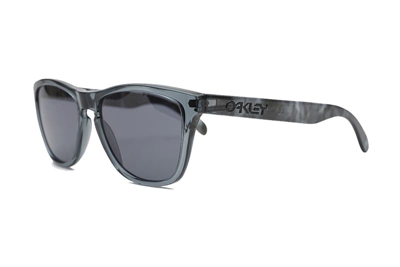 the POOL aoyama x Oakley Frogskins “MELANISM”