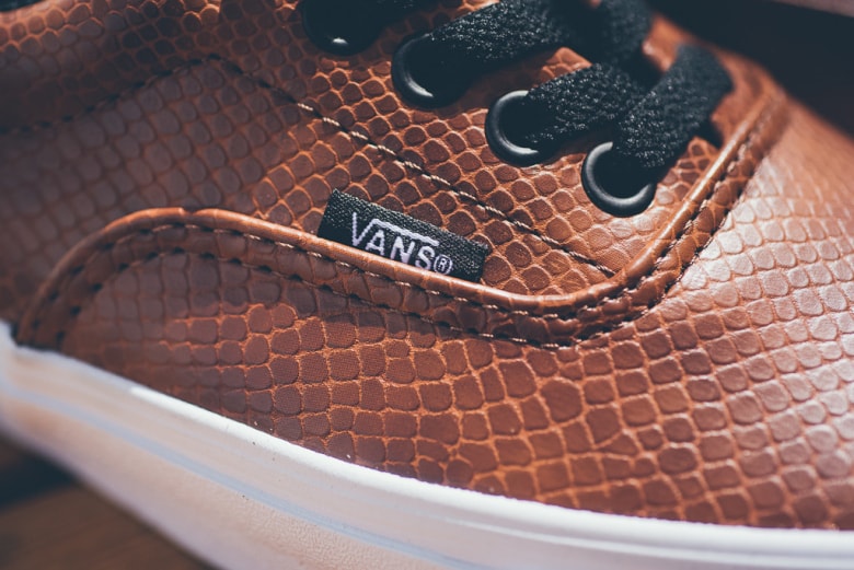 Vans “Snake Era” Brown/Black