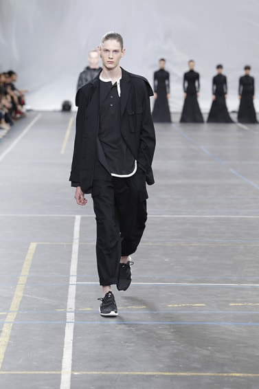 Y-3 2016 Spring/Summer コレクション