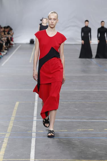 Y-3 2016 Spring/Summer コレクション