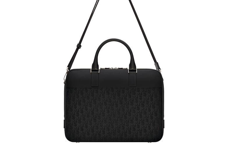 Dior Homme 日本限定のアクセサリーライン “DARK LIGHT COLLECTION”