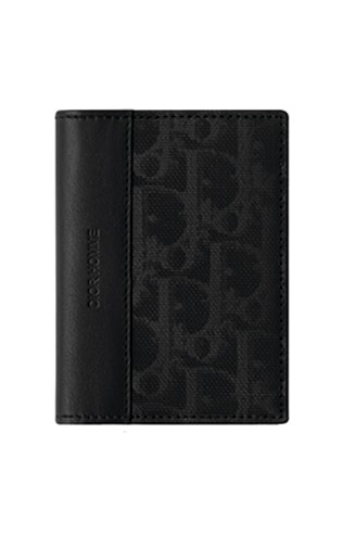 Dior Homme 日本限定のアクセサリーライン “DARK LIGHT COLLECTION”