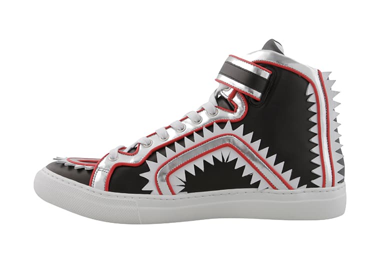 PIERRE HARDY 世界限定500足のスニーカー第16弾