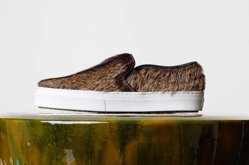 Céline “Natural Hairy Goatskin” スケートスリッポン