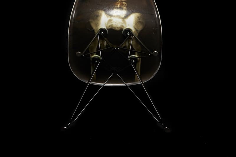 Dr. Woo x Modernica グラスファイバーサイドチェア