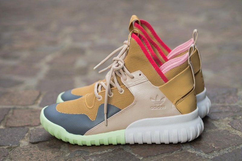 J31 Customs が Tubular X を "Yeezy 1" 仕様にカスタマイズ