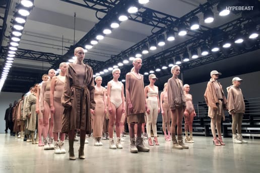 Yeezy Season 2 ファッションショウをプレイバック