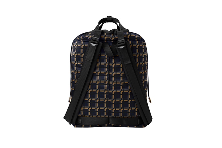 MARNI x PORTER コラボレーション第6弾 新色のネイビーが登場