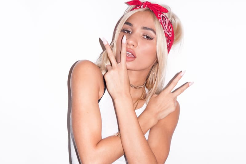 Pia Mia が Terry Richardson のスタジオに登場