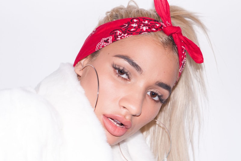 Pia Mia が Terry Richardson のスタジオに登場