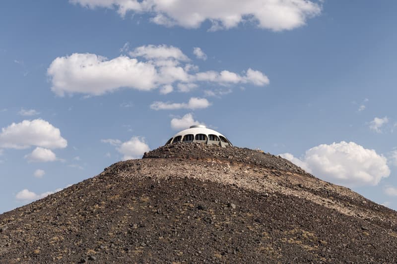 モハべ砂漠のオアシス “The Volcano House”