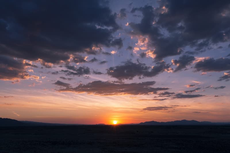 モハべ砂漠のオアシス “The Volcano House”