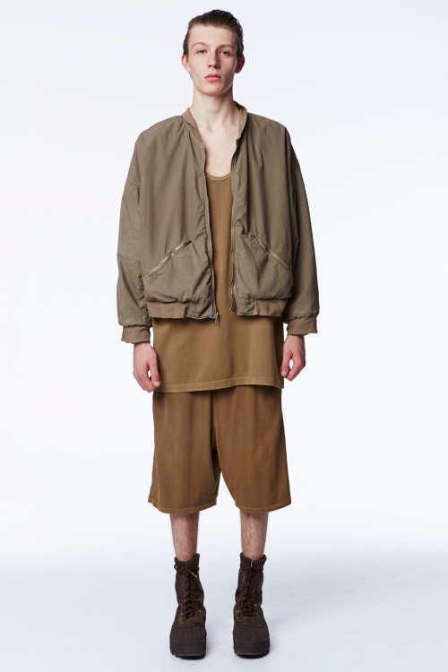 Yeezy Season 2 にクローズアップ