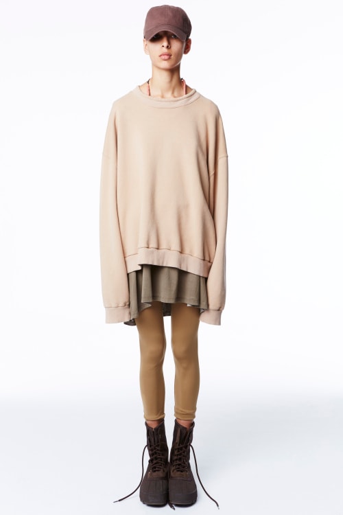 Yeezy Season 2 にクローズアップ