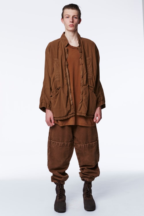 Yeezy Season 2 にクローズアップ