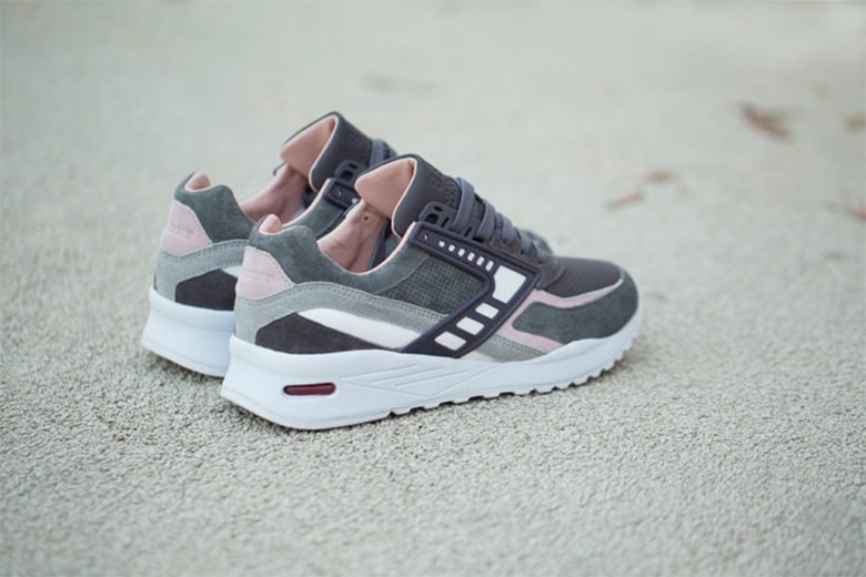 BROOKS HERITAGE x BAIT “Rabbit Foot” Regent