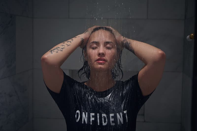 Demi Lovato が『Vanity Fair』の最新号に登場 (NSFW)