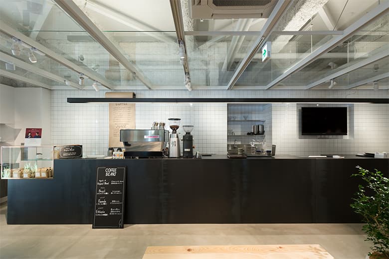 Shops: agnès b. “Rue du Jour”