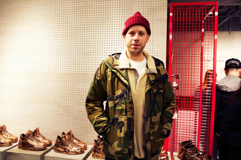 3125C Tokyo Pop-Up @ Heather Grey Wall