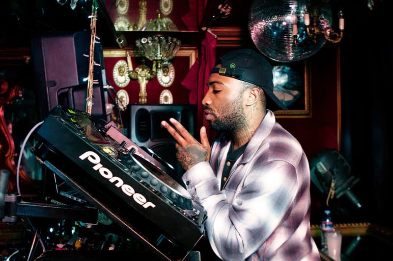 3125C Tokyo Pop-Up @ Heather Grey Wall