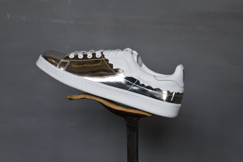 MIHARA YASUHIROの新ラインMYneがスニーカーを先行発売