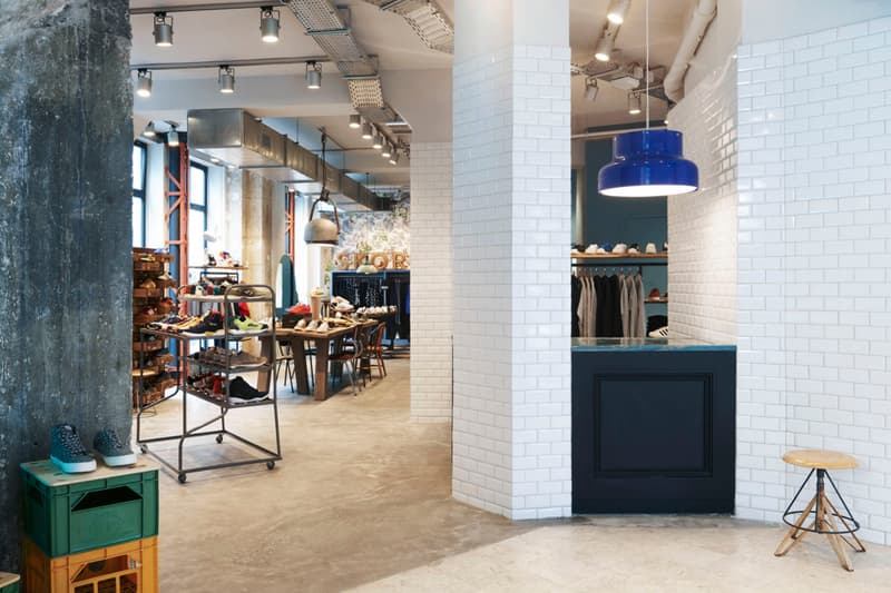 Sneakersnstuff がパリに新ショップをオープン