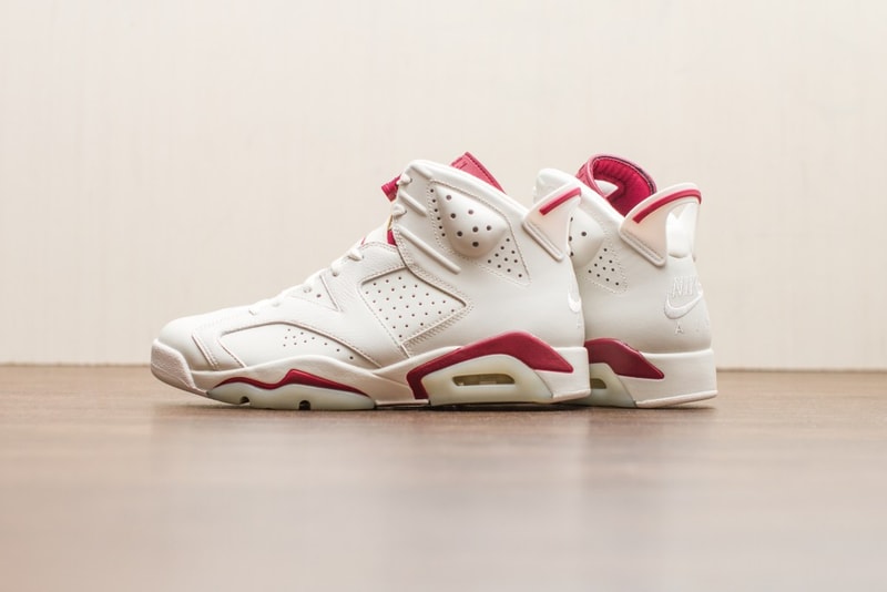 Air Jordan 6 Retro "Maroon"にクローズアップ