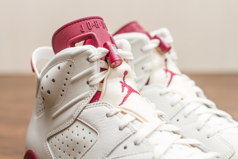 Air Jordan 6 Retro "Maroon"にクローズアップ
